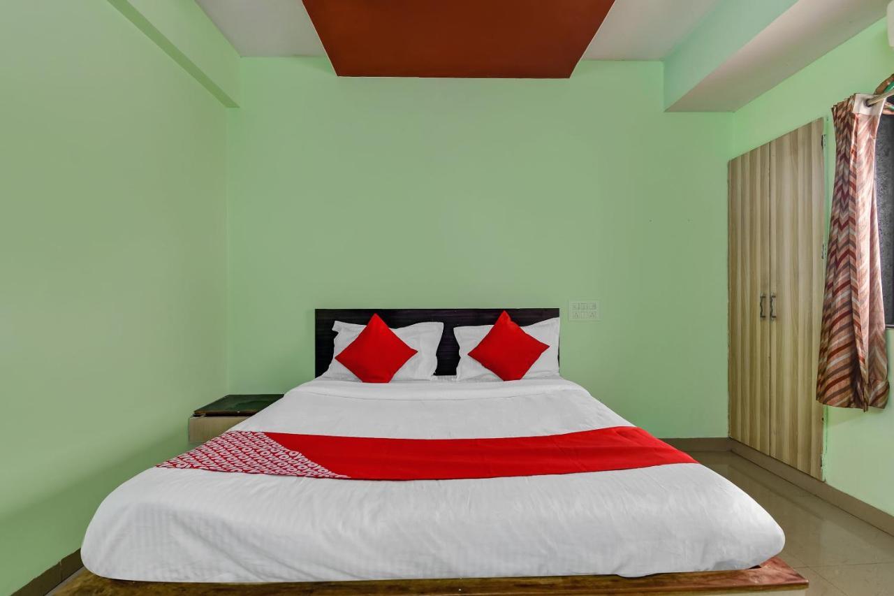 Oyo Hotel Samarth Lodge Solapur Exteriér fotografie