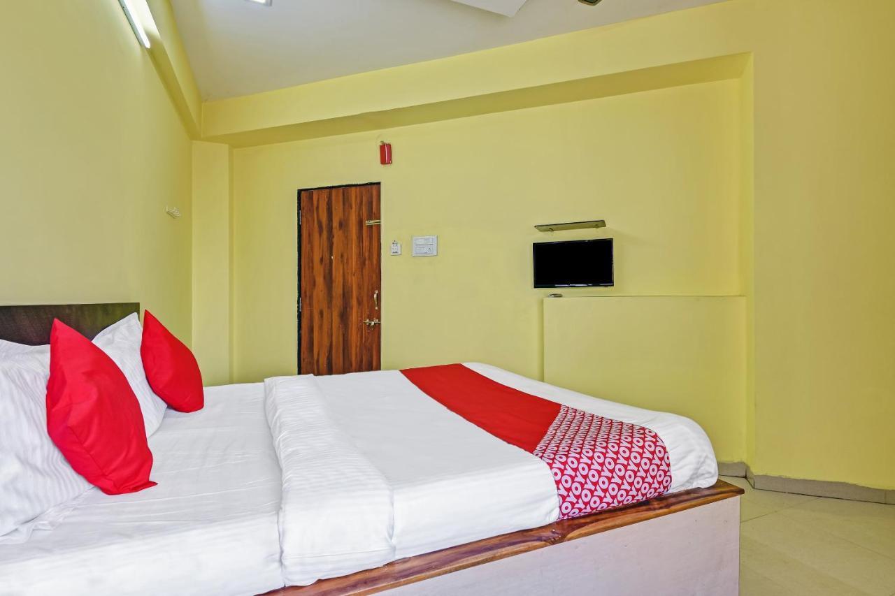 Oyo Hotel Samarth Lodge Solapur Exteriér fotografie