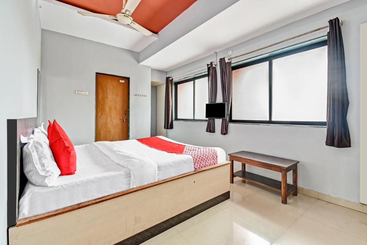 Oyo Hotel Samarth Lodge Solapur Exteriér fotografie
