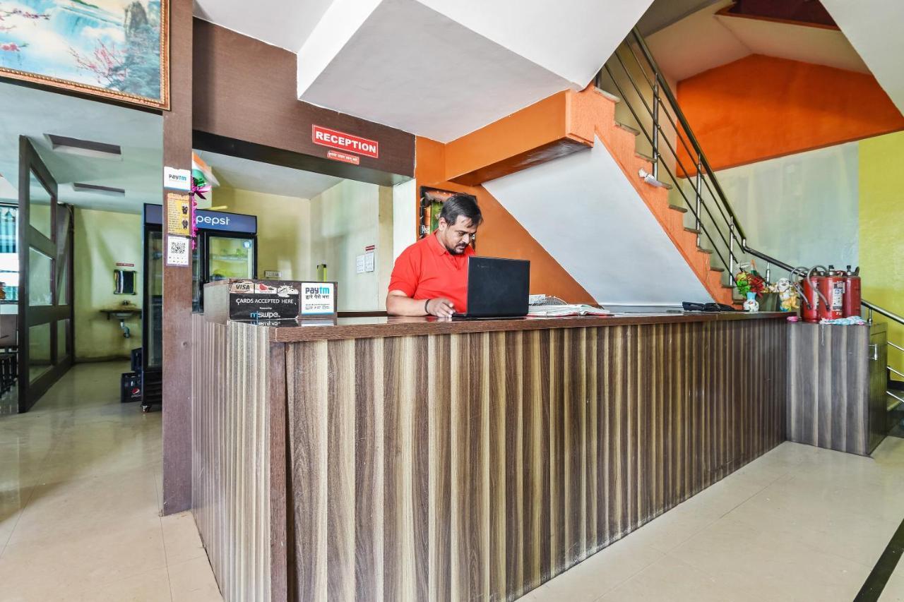 Oyo Hotel Samarth Lodge Solapur Exteriér fotografie